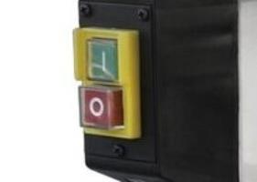 JET JDP-8L-M  Аварийная остановка  Удобно расположенные на передней панели кнопки вкл/выкл позволяют быстро включать, а также отключать агрегат в случае возникновения аварийной ситуации 